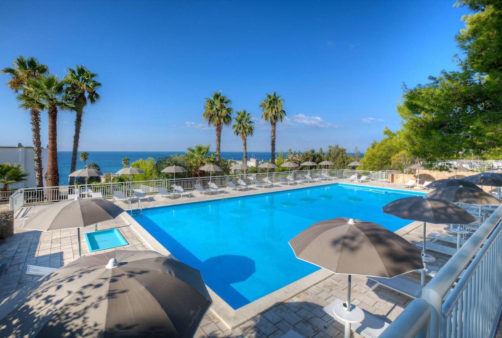 Grand Hotel Riviera - Cdshotels Санта-Марія-аль-Баньо Екстер'єр фото